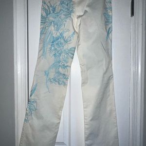 NWT Gianfranco Ferre embroidered jeans